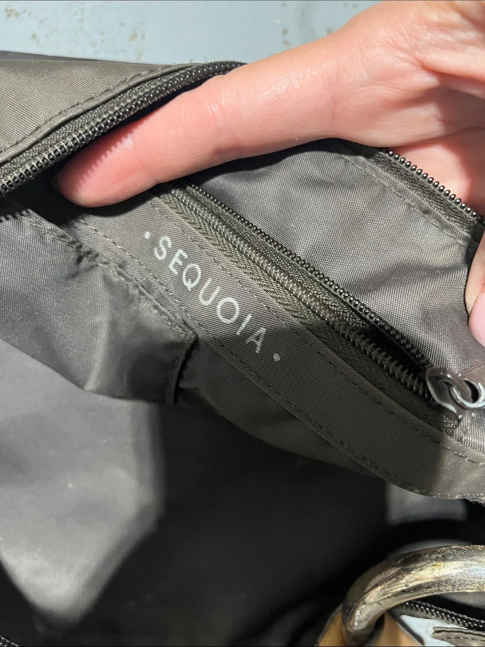 Sequoia leather loop